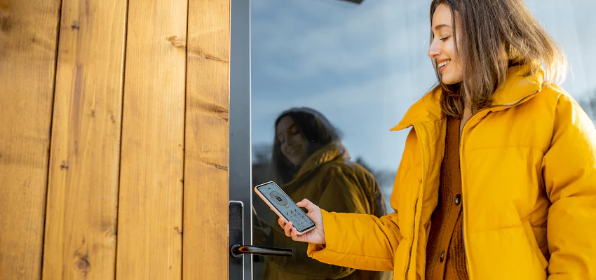 Fingerprint Smart Locks Installation Services in Strawberry, California