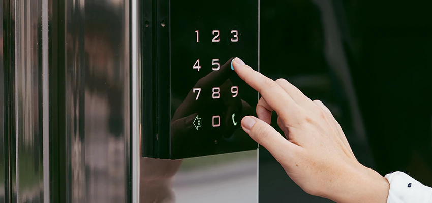 Keyless Door Entry System in Strawberry, CA