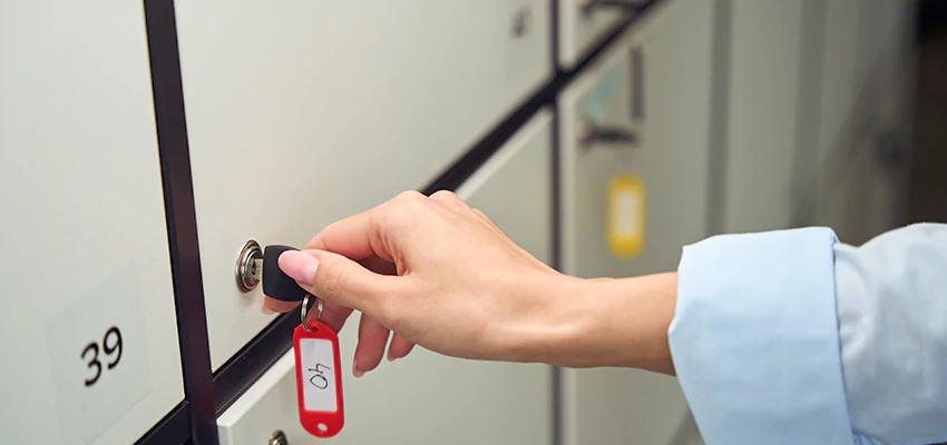 Upgrading File Cabinet Locks in Strawberry, California